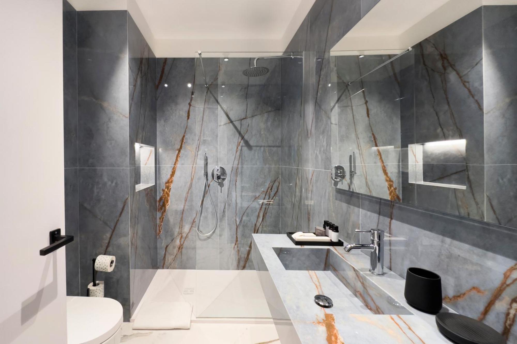 Insogno Suites Naples Extérieur photo